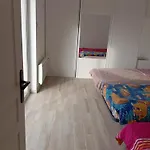 Quarto em Acomodações Particulares Chez Lou Et Luche-Pringe