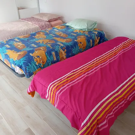 Chez Lou Et Séjour chez l'habitant *