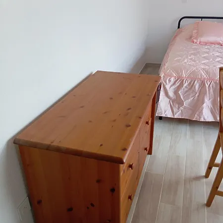 Chez Lou Et Homestay Luche-Pringe