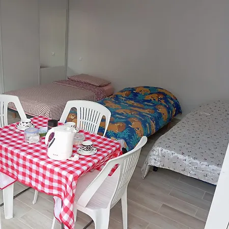 Homestay Chez Lou Et Luche-Pringe