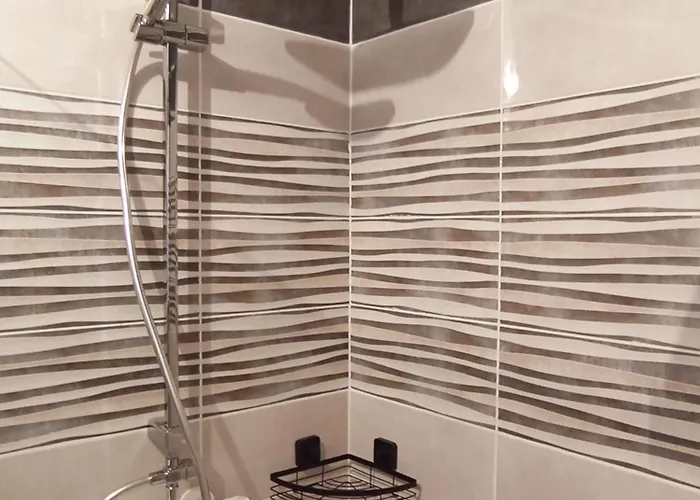 Chez Lou Et Séjour chez l'habitant Luche-Pringe